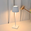 Load image into Gallery viewer, Lampe de table | Carli